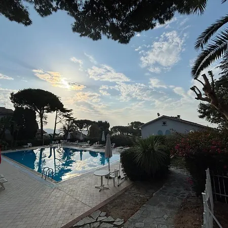 Sunny Gardens Appartement *